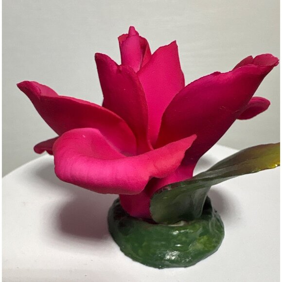 Capodimonte Napoleon Italy Fuscia Red Rose Fine Porcelain Flower - Picture 4 of 8